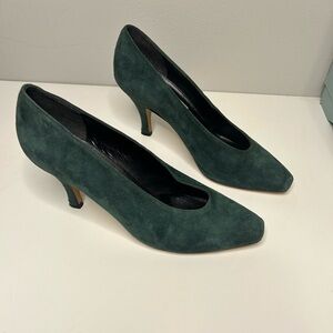 Vintage Marshall Field’s Private Collection Women's Dark Green Suede Heels
